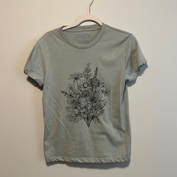 Soft cotton t shirt - Picture 1 of 2